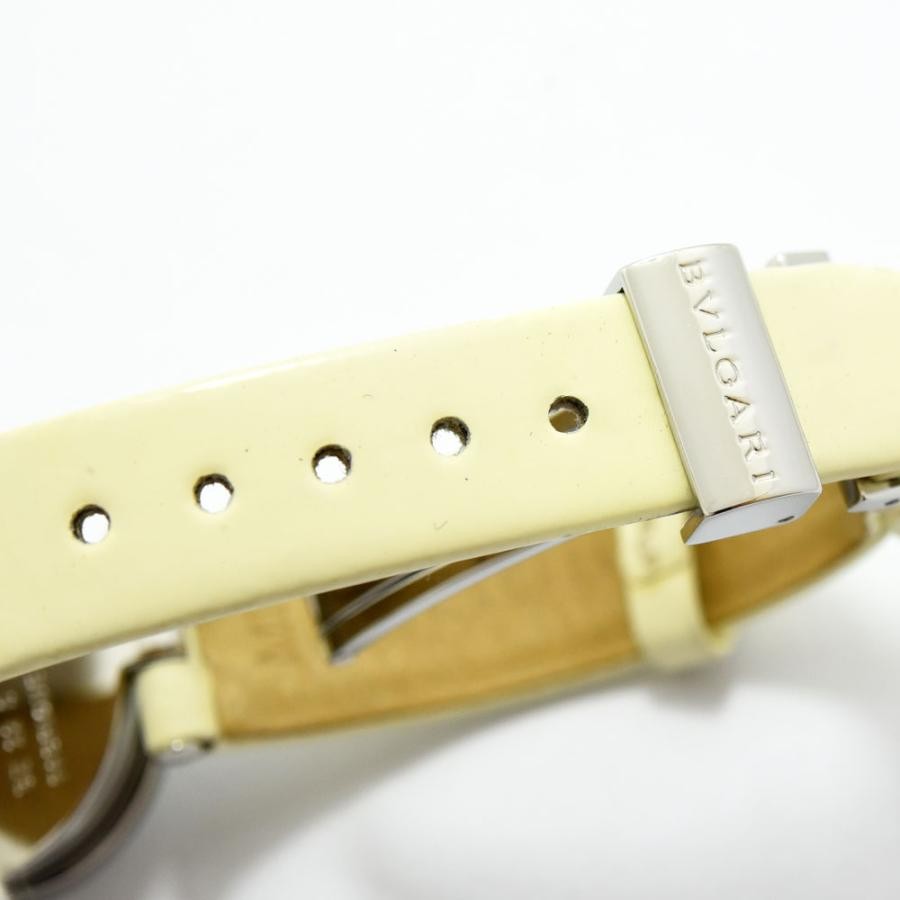 VINTAGE WATCHES FASHION ブルガリ B.zero1 アイボリーカーフレザーベルト、シルバーケースのレディースウォッチ。ミニマルでエレガント。