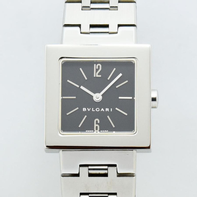 VINTAGE WATCHES FASHION ブルガリのスクエアフェイスステンレススチールウォッチ。ブラックダイヤル、シルバーブレスレット。