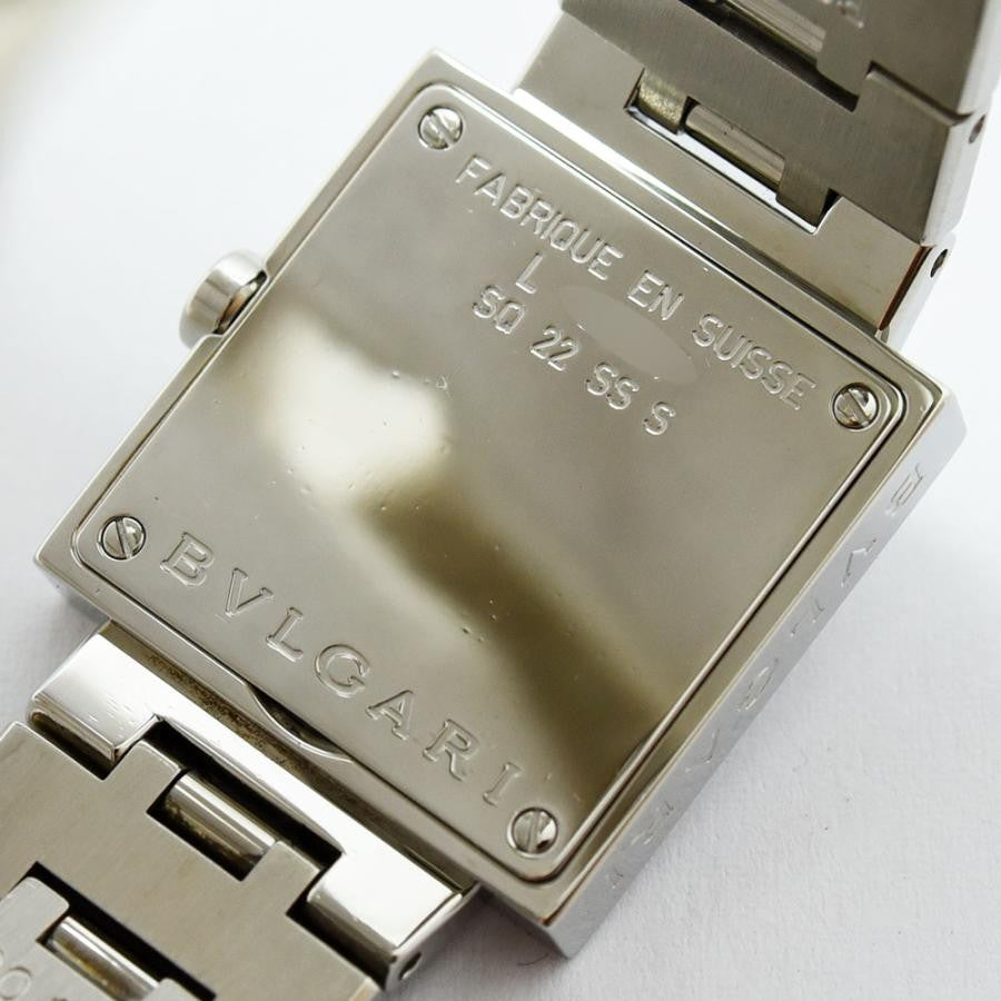 VINTAGE WATCHES FASHION ブルガリのスクエアフェイスステンレススチールウォッチ。シルバーカラーのブレスレットとケース、ブラックの文字盤。