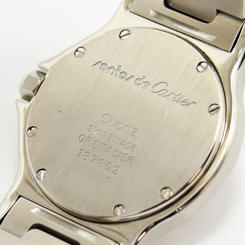 VINTAGE WATCHES FASHIONのCartier Santos Octagon腕時計の裏蓋。ステンレス製のケースバックに刻印されたロゴとシリアルナンバー