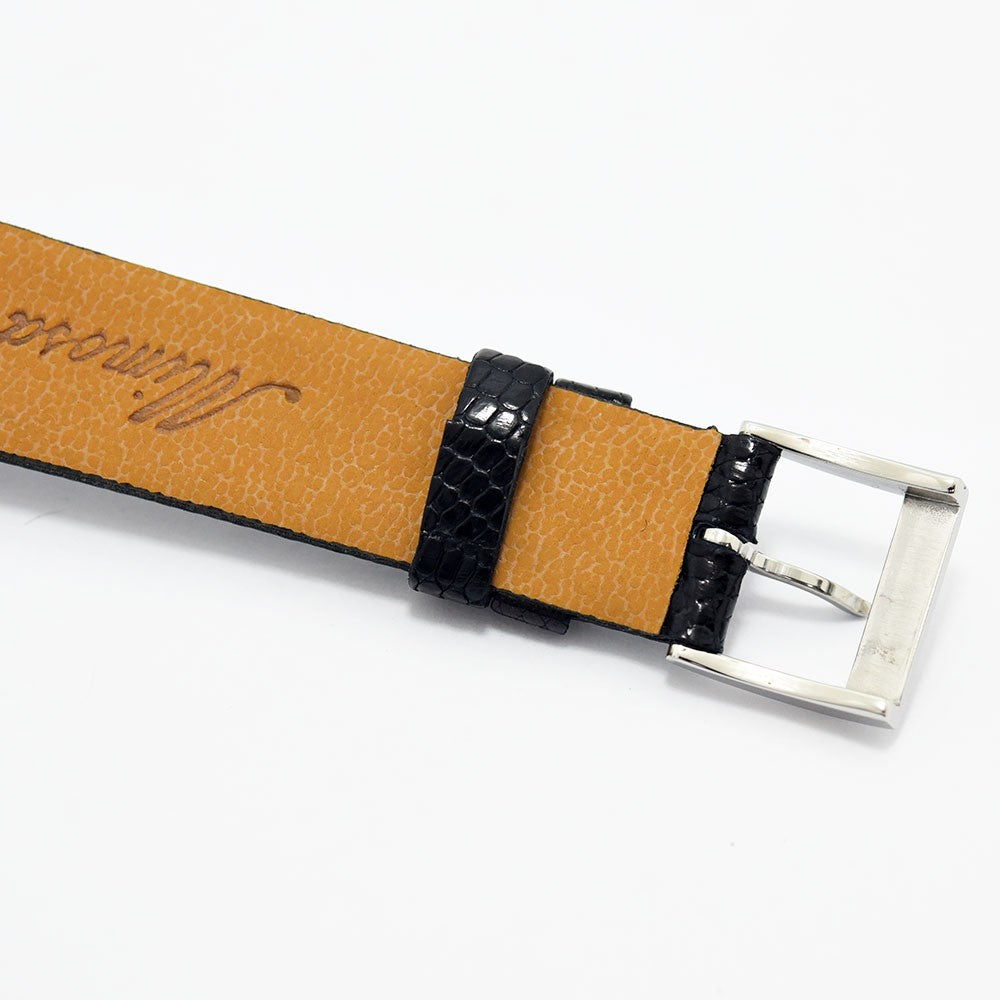 VINTAGE WATCHES FASHIONのChristian Dior腕時計用ブラック型押しレザーベルトの裏面とシルバーバックル