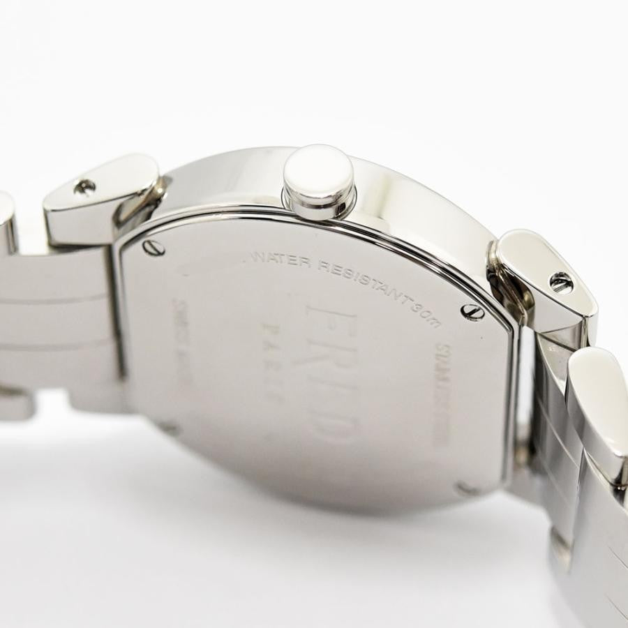 VINTAGE WATCHES FASHIONのFREDレディースダイヤモンドベゼルウォッチ。シルバーカラーのステンレススチール製。エレガントなデザイン。