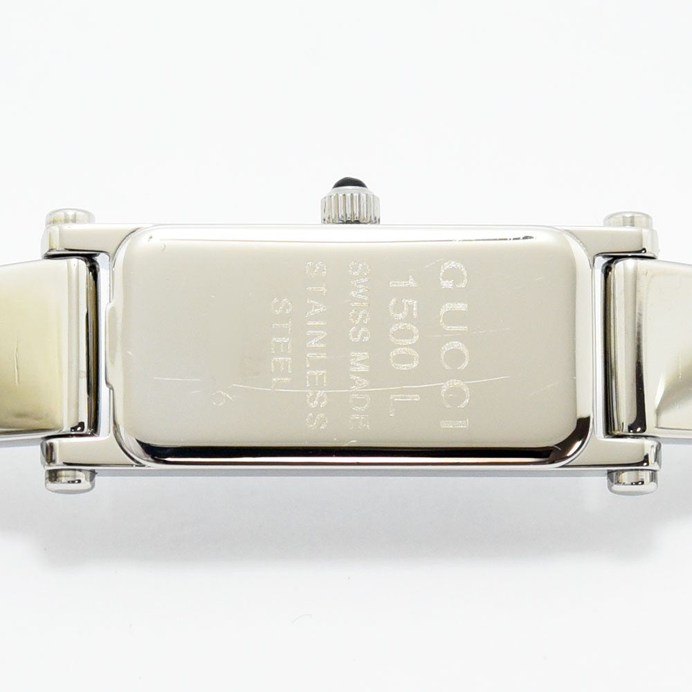 VINTAGE WATCHES FASHIONのGUCCI 1500Lレディース腕時計、シルバーのステンレススチール製バングルウォッチの裏蓋