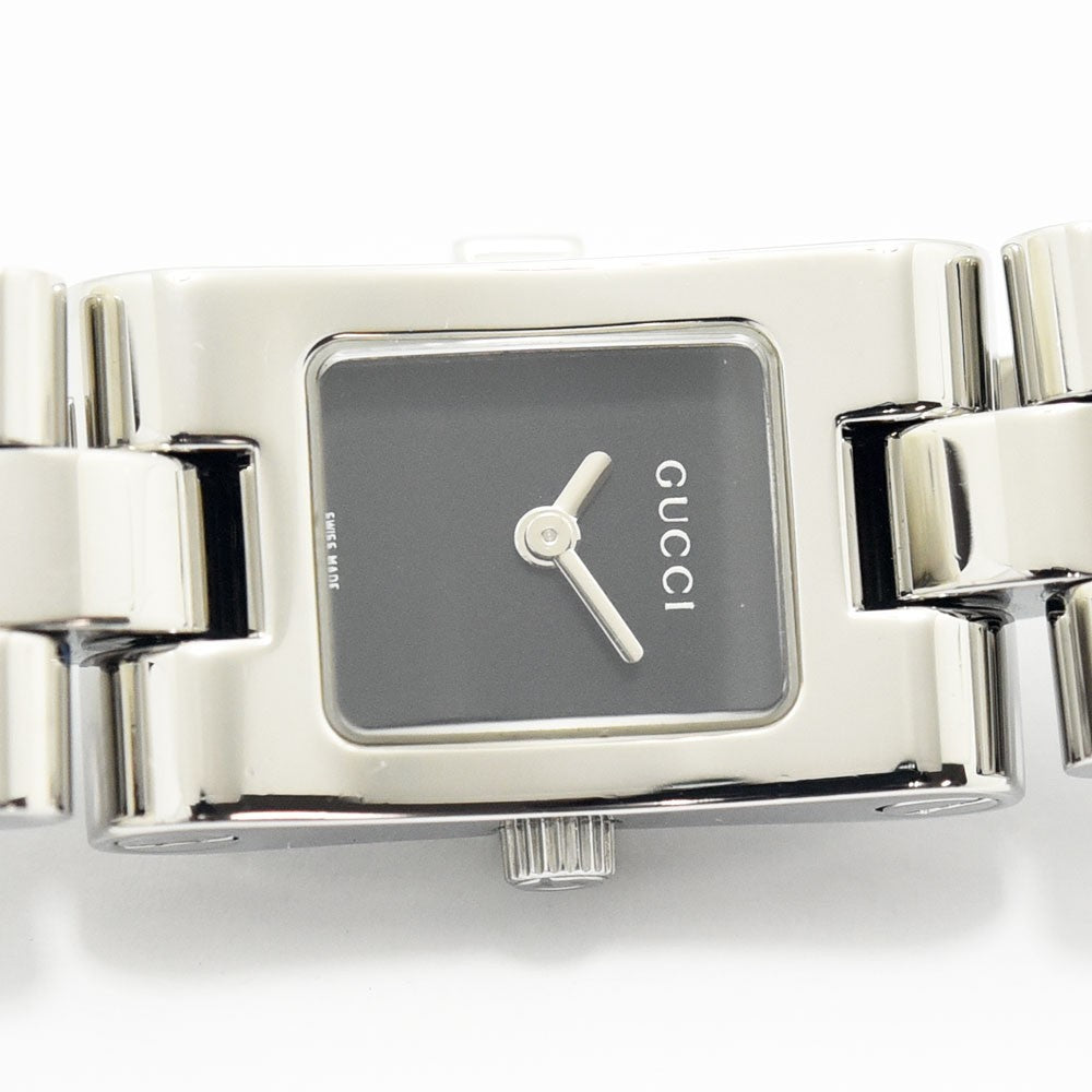 VINTAGE WATCHES FASHIONのGucci 2305Lレディース腕時計。シルバーのステンレススチール製ケースとブラックの文字盤が特徴の洗練されたスイス製クォーツ時計