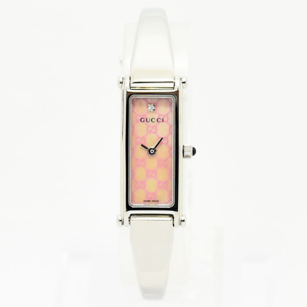 VINTAGE WATCHES FASHIONのGUCCI 1500Lバングルウォッチ。ピンクのGG柄文字盤にダイヤモンドが輝くステンレス製腕時計。