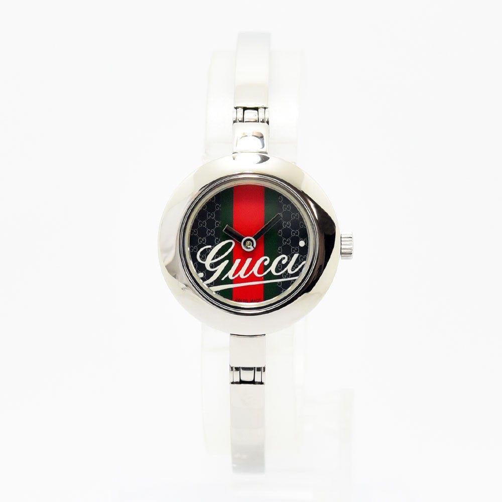 VINTAGE WATCHES FASHIONのGucciレディースバングルウォッチ。シルバーのステンレス製で、GGパターンとウェブストライプが特徴的な文字盤。