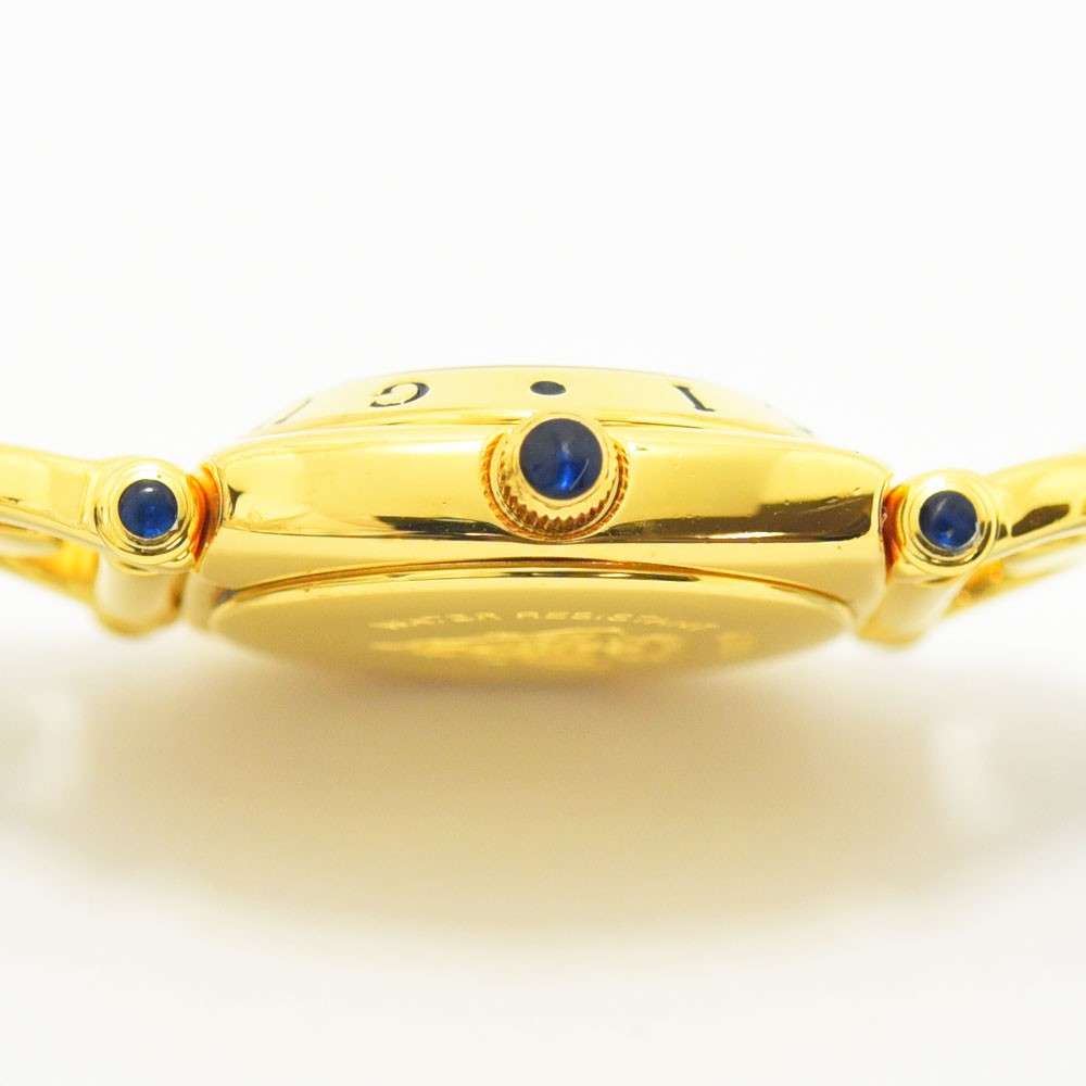VINTAGE WATCHES FASHIONのゴールドケースとブルーの装飾が施されたグッチのレディース腕時計の側面図