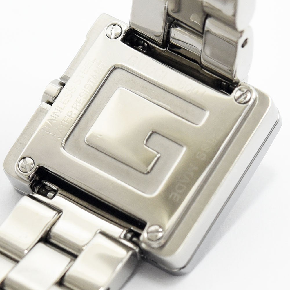 VINTAGE WATCHES FASHIONのGucciステンレススチール製レディース腕時計、Gロゴベゼルのスクエアケース裏面