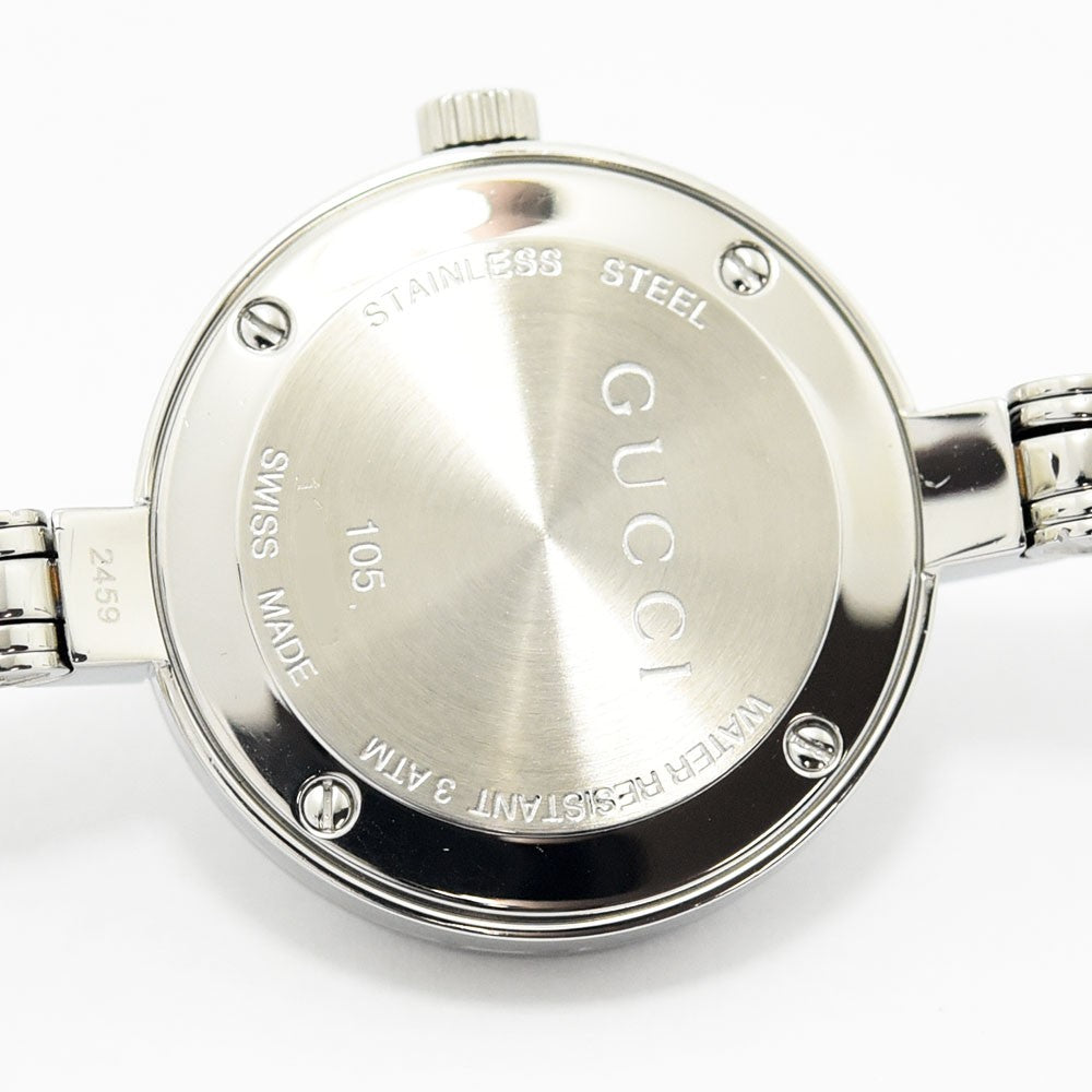 VINTAGE WATCHES FASHIONのGucciレディースバングルウォッチのステンレススチール製ケースバック。ブランドロゴとスイス製刻印入り。
