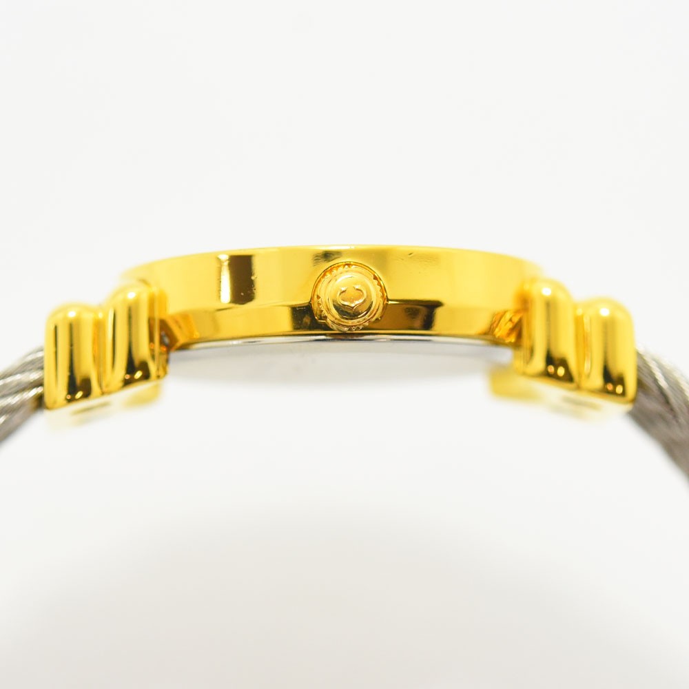 VINTAGE WATCHES FASHIONのPhilippe Charriolレディース腕時計、ゴールドベゼルとシルバーワイヤーケーブルブレスレットの側面